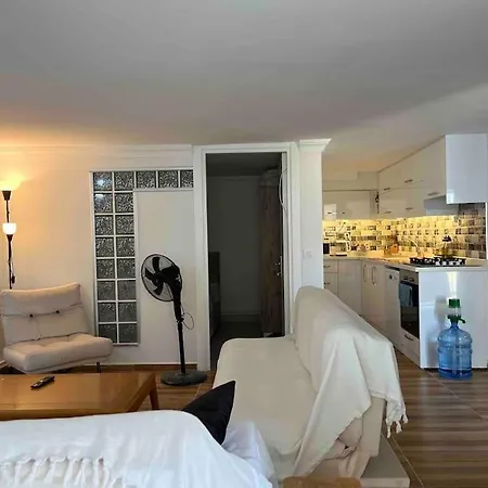 Holiday home Kismideniz Manzarali Havuzlu *